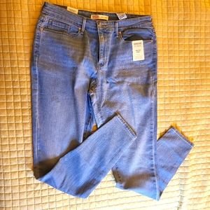 NWT Levi's Super Stretch Skinny Jeans 14L